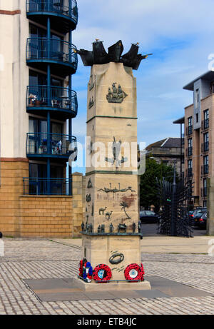 La Marina Mercantile Memorial. La Riva, Leith, Edimburgo, Scozia, Regno Unito, Europa. Foto Stock