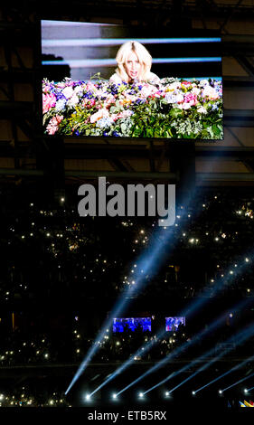 Baku in Azerbaijan. 12 Giugno, 2015. Noi cantante Lady Gaga esegue durante la cerimonia di apertura della Baku 2015 1° Giochi Europei in Azerbaigian, il 12 giugno 2015. Credito: CTK/Alamy Live News Foto Stock