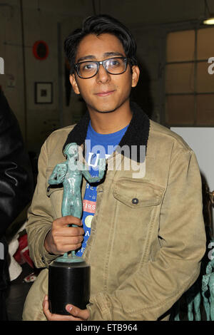 Il versamento del SAG awards statua con: Tony Revolori dove: di Burbank, California, Stati Uniti quando: 13 Gen 2015 Credit: FayesVision/WENN.com Foto Stock