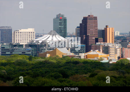 Maggio 2011 - BERLINO: antenna immagine: alti edifici di Potsdamer Platz, Berlin-Tiergarten. Foto Stock