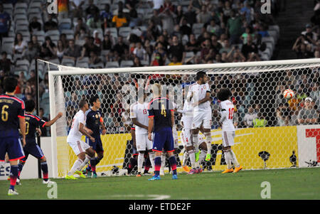 Il Giappone è stato battuto in una pena shootout dagli Arabi Uniti Emirites nell'AFC Quarti di Finale stasera, che rappresenta il più grande shock risultato nella storia del torneo con: Shinji Kagawa dove: Sydney, Australia quando: 23 Gen 2015 Credit: WENN.com Foto Stock