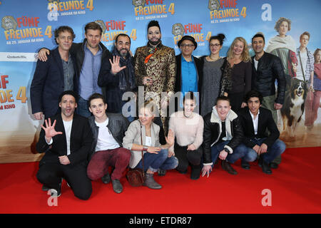 Premiere di 'Fuenf Freunde 4' a CinemaxX movie theater dotato: Gruppenfoto dove: Monaco di Baviera, Germania Quando: 25 Gen 2015 Credit: Franco Gulotta/WENN.com Foto Stock