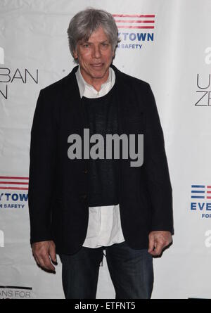 Donna Karan, Lise Evans e Michael R. Bloomberg host 'Non uno di più " Eventi a supporto della pistola di prevenzione della violenza a movimento Zen urbano dotato di: Ken Sunshine dove: New York, Stati Uniti quando: 10 Feb 2015 Credit: PNP/WENN.com Foto Stock