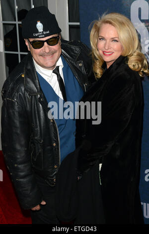 SATURDAY NIGHT LIVE 40esimo anniversario speciale - tappeto rosso arrivi con: Dan Aykroyd, Donna Dixon dove: Manhattan, New York, Stati Uniti quando: 16 Feb 2015 Credit: Ivan Nikolov/WENN.com Foto Stock