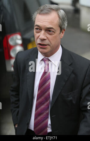 Nigel Farage al di fuori della ITV Studios con: Nigel Farage dove: Londra, Regno Unito quando: 05 Mar 2015 Credit: rocciosa/WENN.com Foto Stock