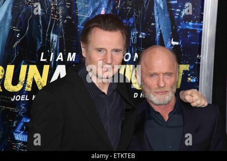 New York premiere di 'eseguire tutta la notte' a AMC Lincoln Square - Arrivi con: Liam Neeson, Ed Harris dove: la città di New York, New York, Stati Uniti quando: 10 Mar 2015 Credit: PNP/WENN.com Foto Stock