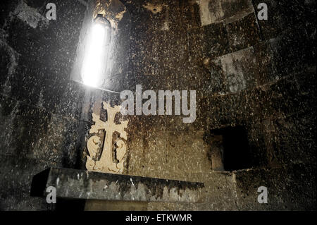 Architettura tiro con l'interno della chiesa ortodossa antico monastero di Haghpat in Armenia Foto Stock