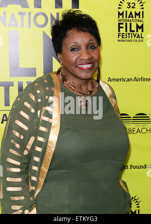 Qfip screening di 'Il Record Man' - Arrivi con: Singer Anita Ward dove: Miami Beach, Florida, Stati Uniti quando: 10 Mar 2015 Credit: Johnny Louis/WENN.com Foto Stock