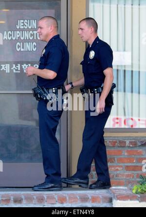 Gwen Stefani chiamato la polizia mentre è arrivato presso la clinica di agopuntura perché Stefani teme che un stalker seguita dal suo house per la clinica di agopuntura dove: Los Angeles, California, Stati Uniti quando: 16 Mar 2015 Credit: WENN.com Foto Stock