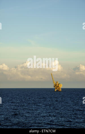 Gas Offshore platform Foto Stock