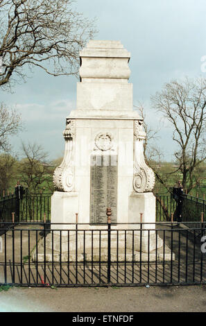 Thornaby Cenotafio, Acklam Road, Thornaby, Stockton on Tees, 12 aprile 1995. Foto Stock