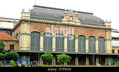 Nyugati Palyaudva stazione ferroviaria occidentale Budapest Ungheria Foto Stock