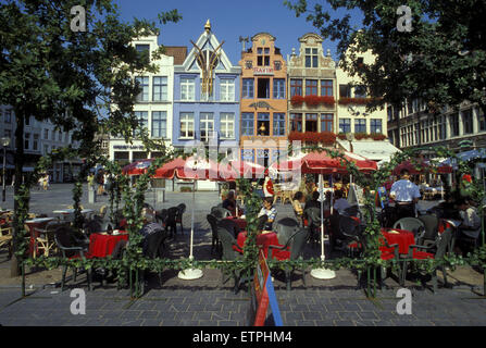 BEL, Belgio, Gent, case al mercato Vrijdag. BEL, Belgio, Gent, Haeuser Vrijdag am Markt. Foto Stock