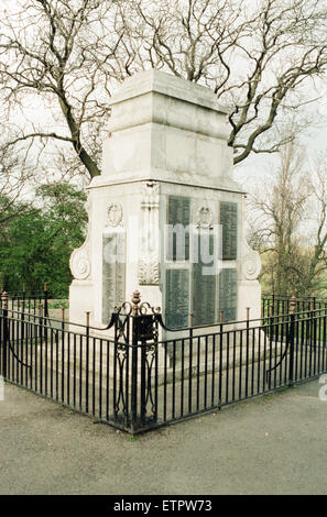 Thornaby Cenotafio, Acklam Road, Thornaby, Stockton on Tees, 12 aprile 1995. Foto Stock