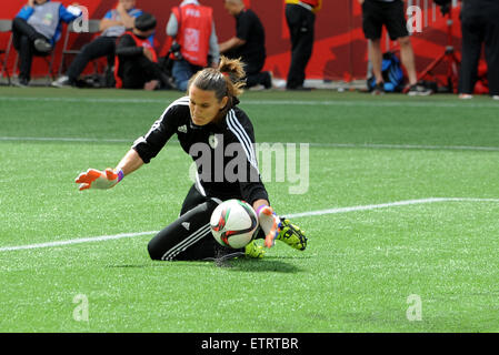 Winnipeg, Canada. Il 15 giugno, 2015. FIFA Coppa del Mondo Donne Gruppo B. Match tra Thailandia vs Germania squadre nazionali al Winnipeg Stadium Winnipeg (possibile) 15 Giu 2015 Credit: Anatoliy Cherkasov/Alamy Live News Foto Stock