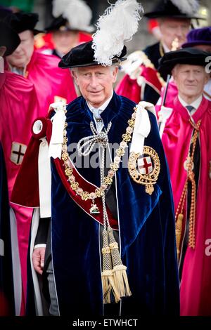 Windsor, Regno Unito. Il 15 giugno, 2015. Charles, Principe di Galles, frequenta l'Ordine della Giarrettiera in servizio alla cappella di San Giorgio al Castello di Windsor a giugno 15, 2015 a Windsor, in Inghilterra. Foto: Patrick van Katwijk/ point de vue fuori - nessun filo SERVICE -/dpa/Alamy Live News Foto Stock