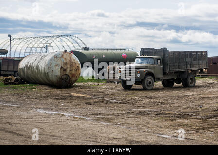 Vecchio ZIL-133 carrello in Georgia Foto Stock