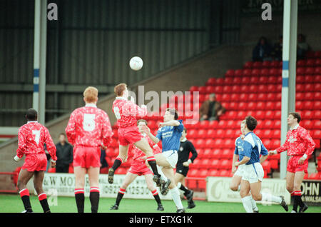 Walsall 1-1 Gillingham, league match presso le banche Stadium, sabato 16 gennaio 1993. Foto Stock