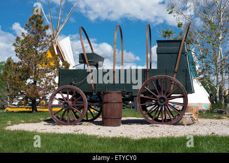 Il carro coloni del selvaggio West, Buffalo Bill centro del West, Cody, Wyoming USA, America del Nord Foto Stock