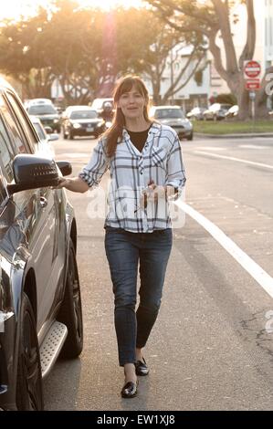 Jennifer Garner va al Sushi SugarFish la Domenica di Pasqua con gli amici con: Jennifer Garner dove: Los Angeles, California, Stati Uniti quando: 06 Apr 2015 C Foto Stock