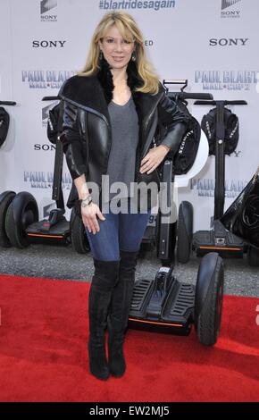 New York premiere di 'Paul Blart: Mall Cop 2' - Arrivi con: Ramona cantante dove: New York, Stati Uniti quando: 12 Apr 2015 C Foto Stock