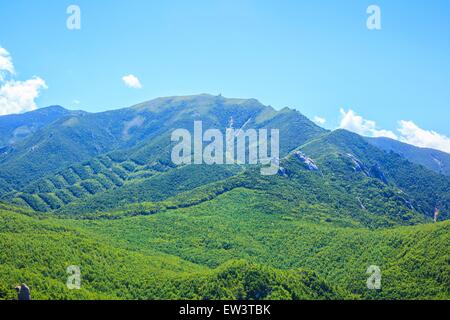 Mt. Kinpou visto da Mt. Mizugaki, Montagna giapponese Foto Stock