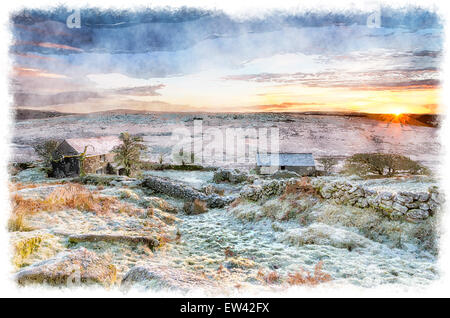 Una bella gelido inverno tramonto su una vecchia fattoria abbandonata a Garrow Tor su Bodmin Moor in Cornovaglia Foto Stock