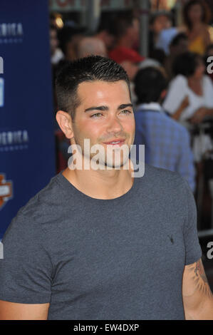 LOS ANGELES, CA - Luglio 19, 2011: Jesse Metcalf alla premiere di 'Captain America - Il primo vendicatore' al El Capitan Theater di Hollywood. Foto Stock