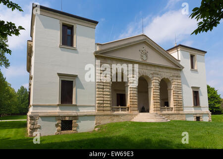 La Villa Pisani Bonetti è una villa patrizia progettata da Andrea Palladio, situato a Bagnolo, una frazione del comune di Lonigo in Veneto. Foto Stock