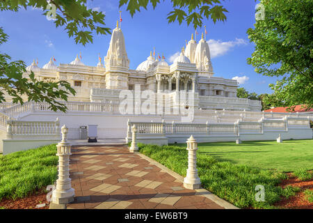 BAPS Shri Swaminarayan Mandir Hindu Temple di Atlanta, Georgia, Stati Uniti d'America. Foto Stock