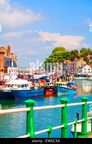 Effetto pittorica di Weymouth Quay e del porto nel mese di giugno Foto Stock