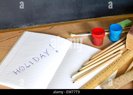 Fine della scuola summer holiday camp concetto astratto Foto Stock