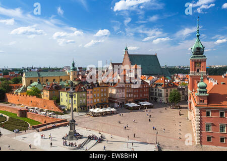 Vista superiore della Piazza del Castello di re Sigismondo la colonna a Varsavia in Polonia. Foto Stock