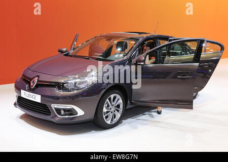 ISTANBUL, Turchia - 30 Maggio 2015: Renault Fluence in Istanbul Autoshow 2015 Foto Stock