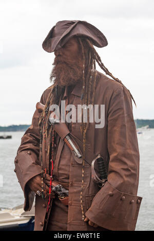 Pirata artista mime a.Harry Paye giorno, Poole nel giugno del credito: Carolyn Jenkins/Alamy Live News Foto Stock