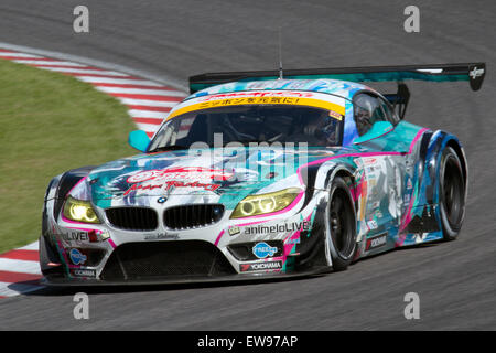 Nobuteru Taniguchi gareggia nella Super GT Suzuka Race 2014, guidando la Mercedes-Benz SLS AMG GT3 Goodsmile Racing. Foto Stock
