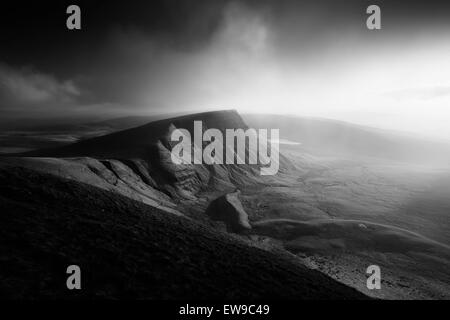 Picws Du, la montagna nera. Parco Nazionale di Brecon Beacons, Galles. Foto Stock