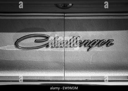 Emblema di una metà di dimensioni pony auto Dodge Challenger, 1974. Foto Stock