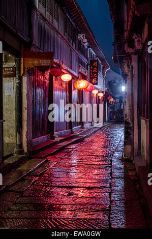 Le lanterne cinesi illuminazione street Foto Stock