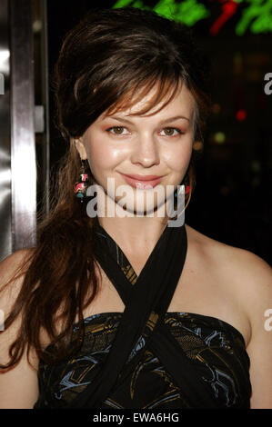 Amber Tamblyn assiste la premiere di 'Snakes su un piano" tenutasi presso il Grauman's Chinese Theatre di Hollywood. Foto Stock