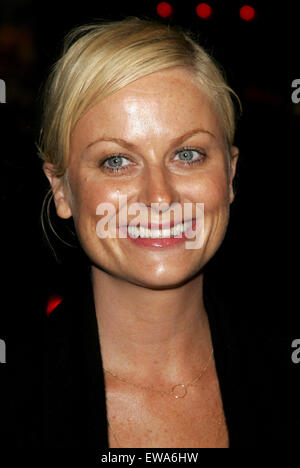 Il Amy Poehler assiste la premiere di 'Snakes su un piano" tenutasi presso il Grauman's Chinese Theatre di Hollywood. Foto Stock