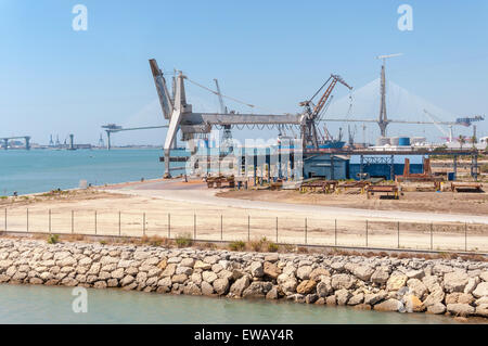 Vista della zona industriale di Porto di Cadiz, Spagna Foto Stock