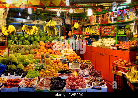 Vecchia Shanghai gli stretti vicoli che caratterizzano Tianzifang Shikumen Residence La Concessione Francese Luwan Xuhui District Xintia Foto Stock