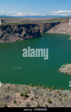 Il lago di Billy Chinook, Cove stato Palisades Park, Oregon Foto Stock