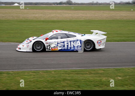 La McLaren F1 GTR long tail essendo dimostrato al Goodwood Assemblea dei Soci Foto Stock