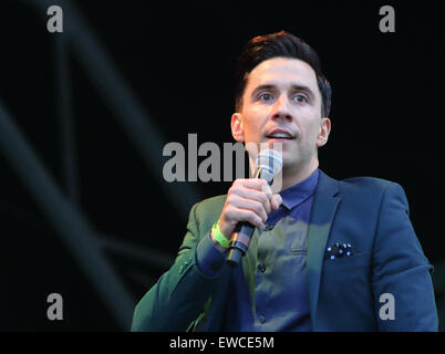 Londra, Regno Unito. Il 22 giugno, 2015. Russell Kane esegue a Barclaycard British Estate - commedia notte a Hyde Park di Londra il 22 giugno 2015 il credito: KEITH MAYHEW/Alamy Live News Foto Stock