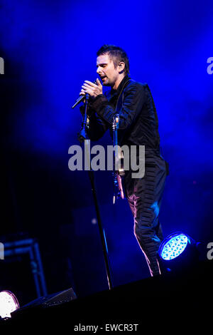 Eseguire Muse live at Pinkpop Festival 2015 in Landgraaf Paesi Bassi © Roberto Finizio/Alamy Live News Foto Stock