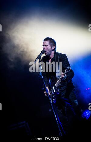 Eseguire Muse live at Pinkpop Festival 2015 in Landgraaf Paesi Bassi © Roberto Finizio/Alamy Live News Foto Stock