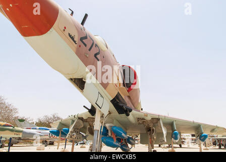 HATZERIM, Israele - 27 Aprile 2015: Douglas Skyhawk A-4H - Sedile unico vettore in grado di attaccare velivolo sviluppato per il Regno S Foto Stock