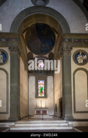 Altare della Cappella dei Pazzi, Basilica di Santa Croce, Basilica di Santa Croce, Firenze, Italia Foto Stock